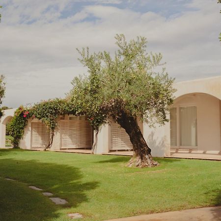 Suneva Wellness & Golf Resort Costa Rei Exterior photo