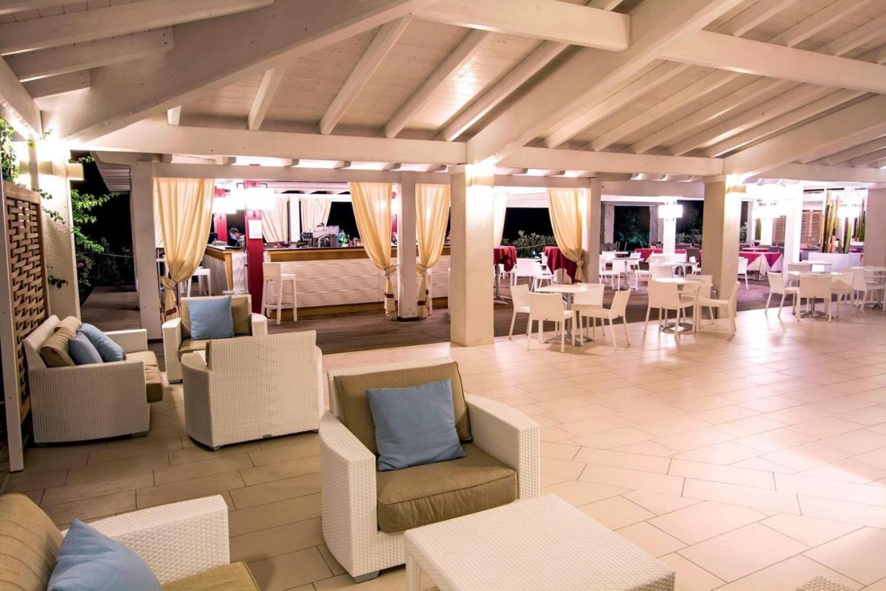 Suneva Wellness & Golf Resort Costa Rei Exterior photo
