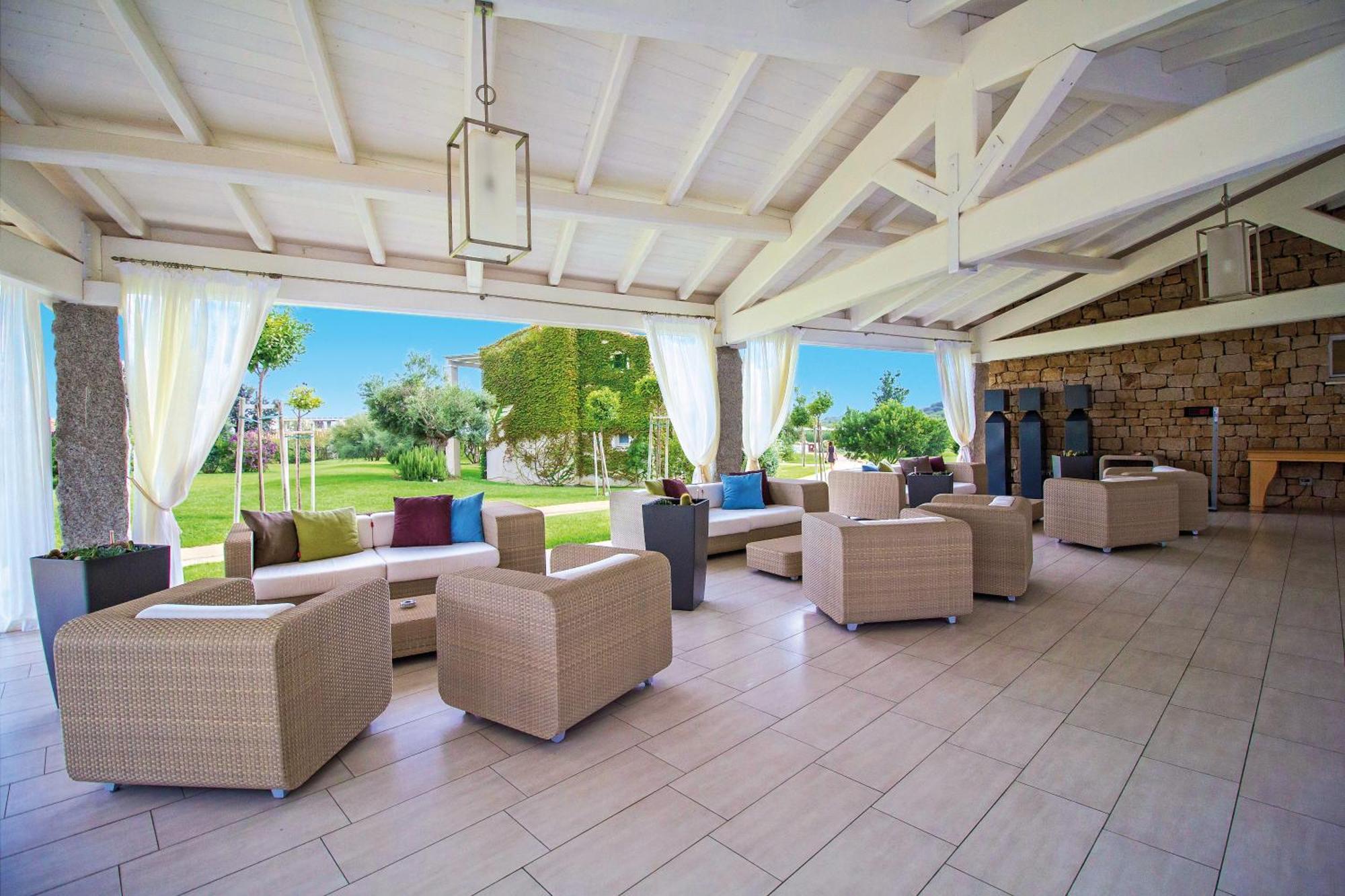 Suneva Wellness & Golf Resort Costa Rei Exterior photo